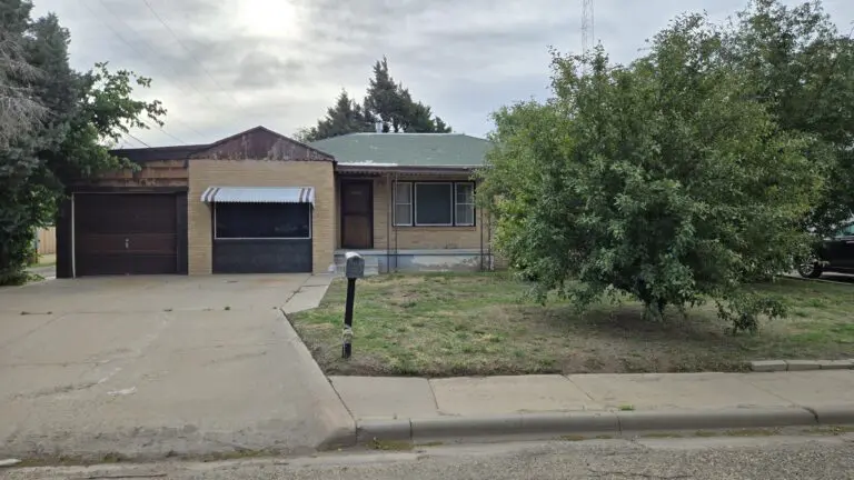 Front view of 613 N. Webster Ave., Liberal, KS