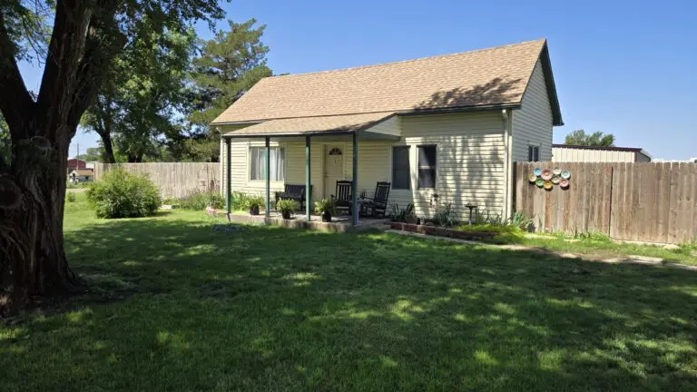 Front view of 402 N. A Street, Tyrone, OK