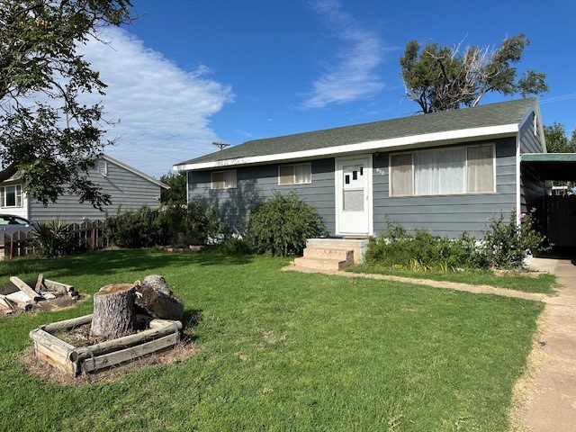 Front view of 852 S. Cain Ave., Liberal, KS