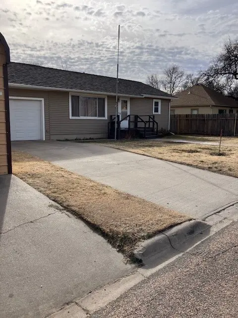 front view of 313 E. Courthouse, Sublette, KS