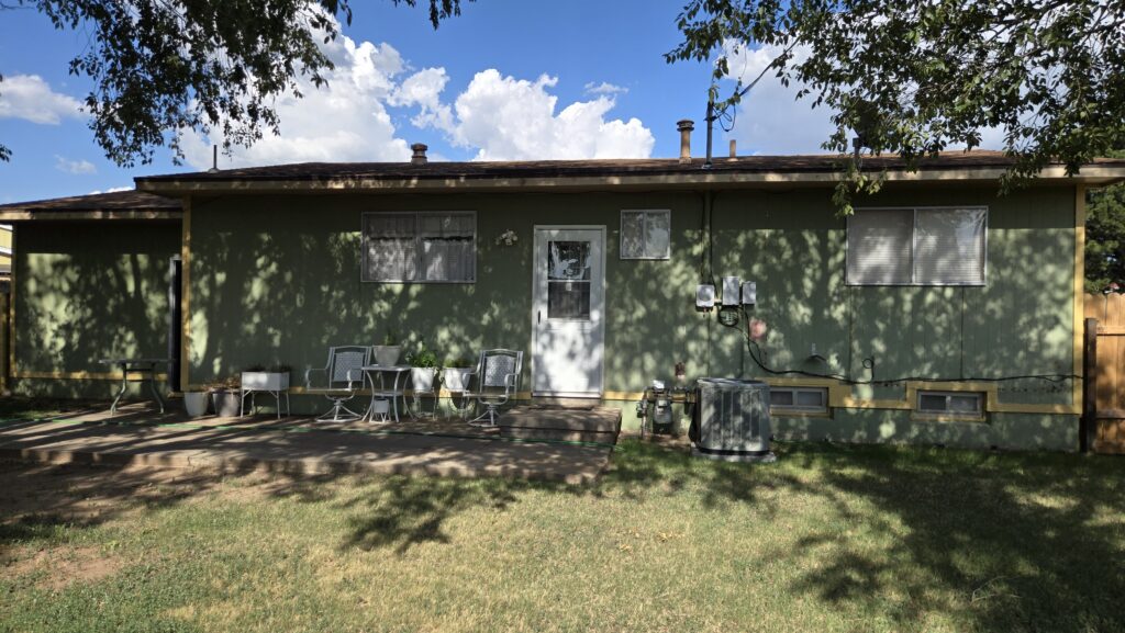Front view of 617 Queens Lane, Liberal, KS