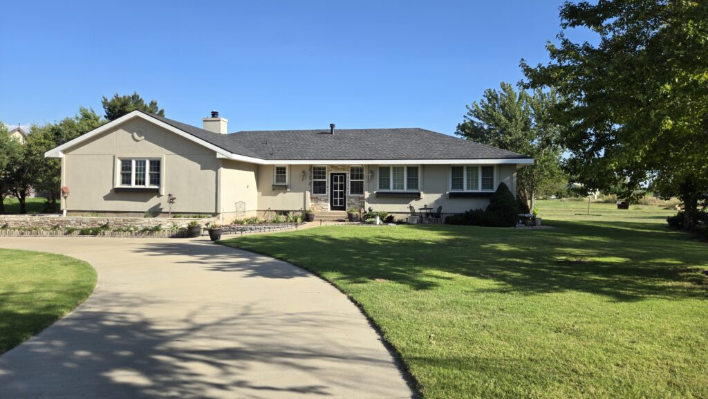 Front view of 335 Quail Circle, Turpin, OK